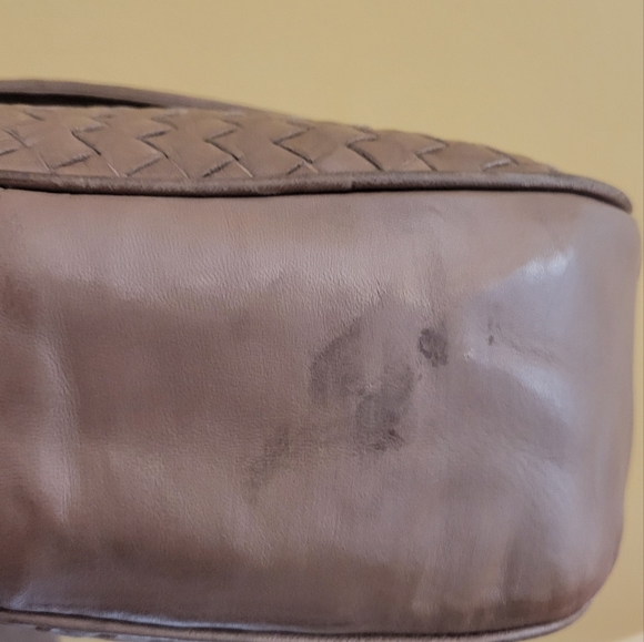 Bottega Veneta Taupe Leather Shoulder Bag - Picture 11 of 16